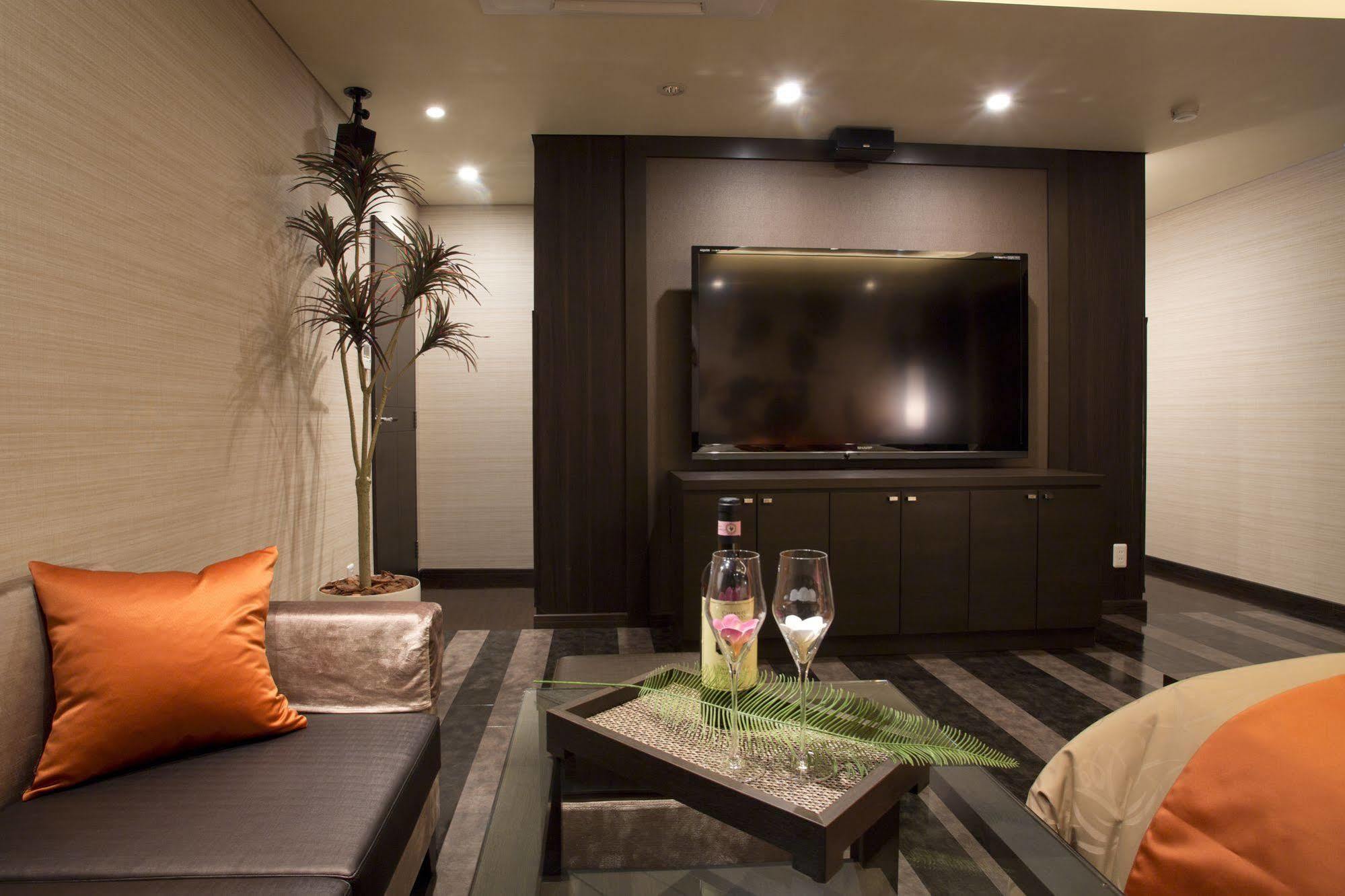 Hotel&spa Lotus Modern 2* Kyōto