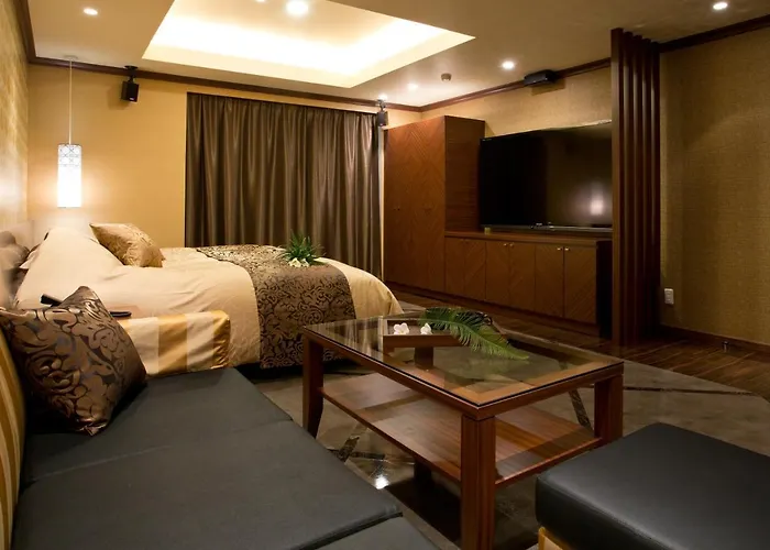 Hotel And Spa Lotus Modern (Adults Only)